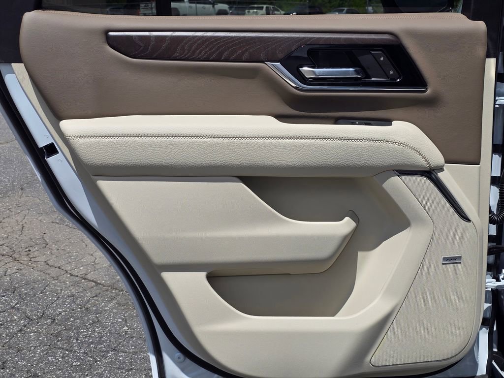 New 2026 GMC Yukon Denali AWD/4WD image 39