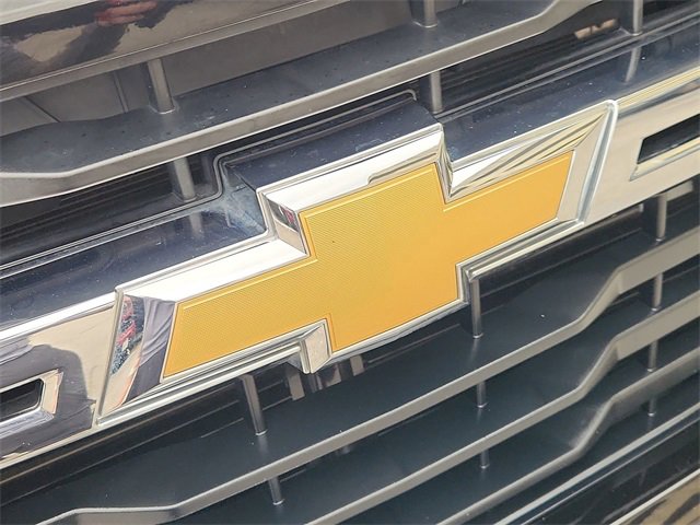Used 2025 Chevrolet Silverado 2500 LT image 30