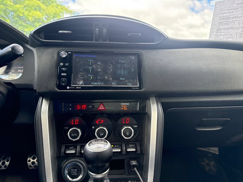 Used 2019 Toyota 86 RWD image 24
