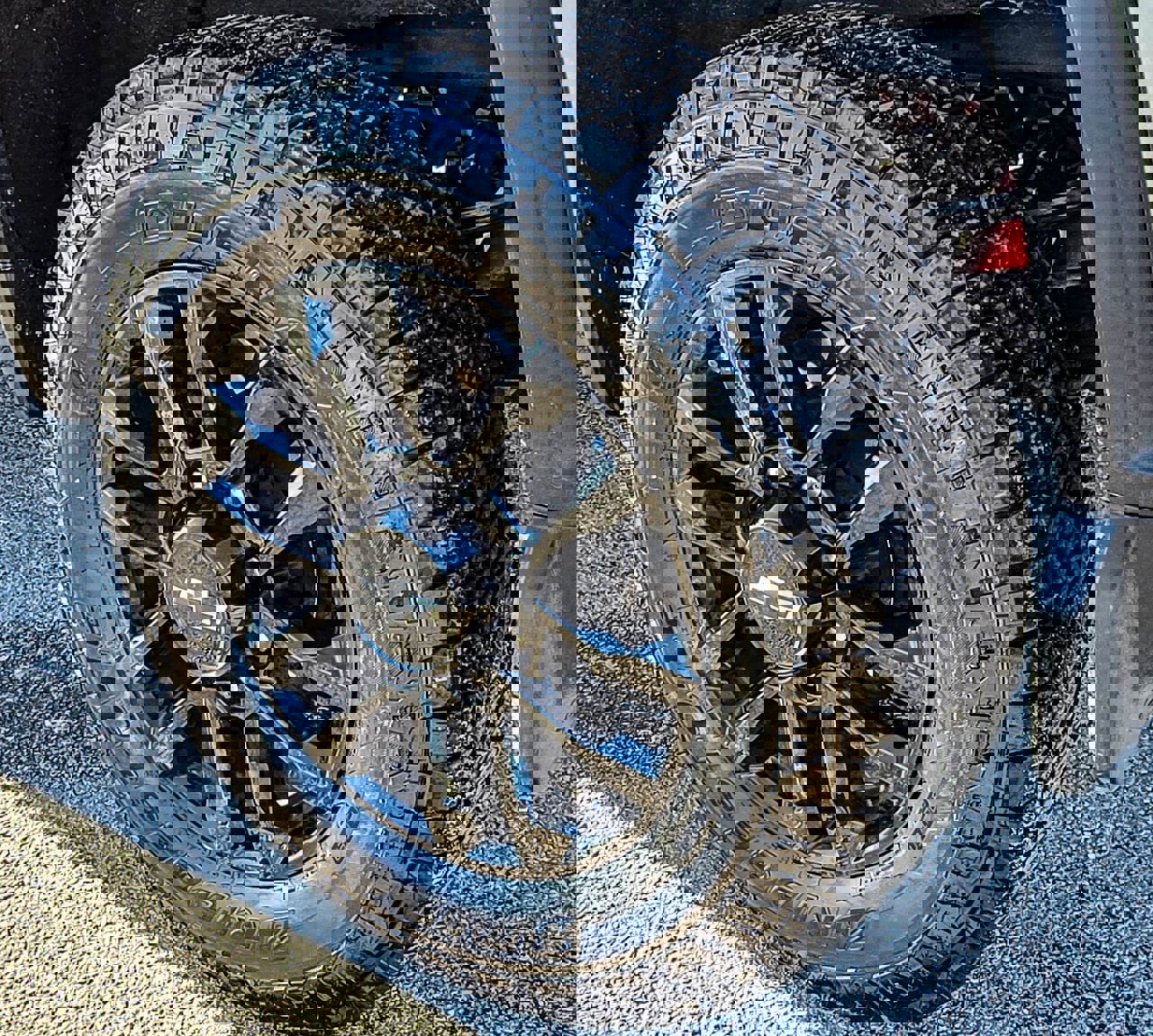 Used 2026 Chevrolet Silverado 2500 LTZ w/ LTZ Plus Package image 18