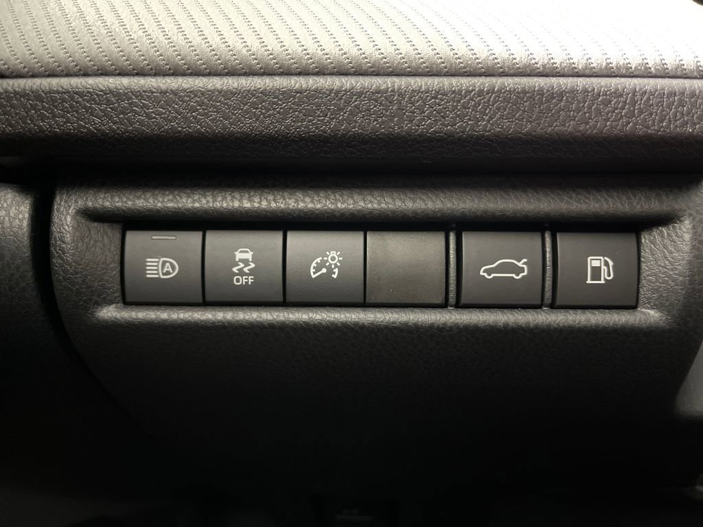 New 2026 Toyota Camry SE FWD image 28