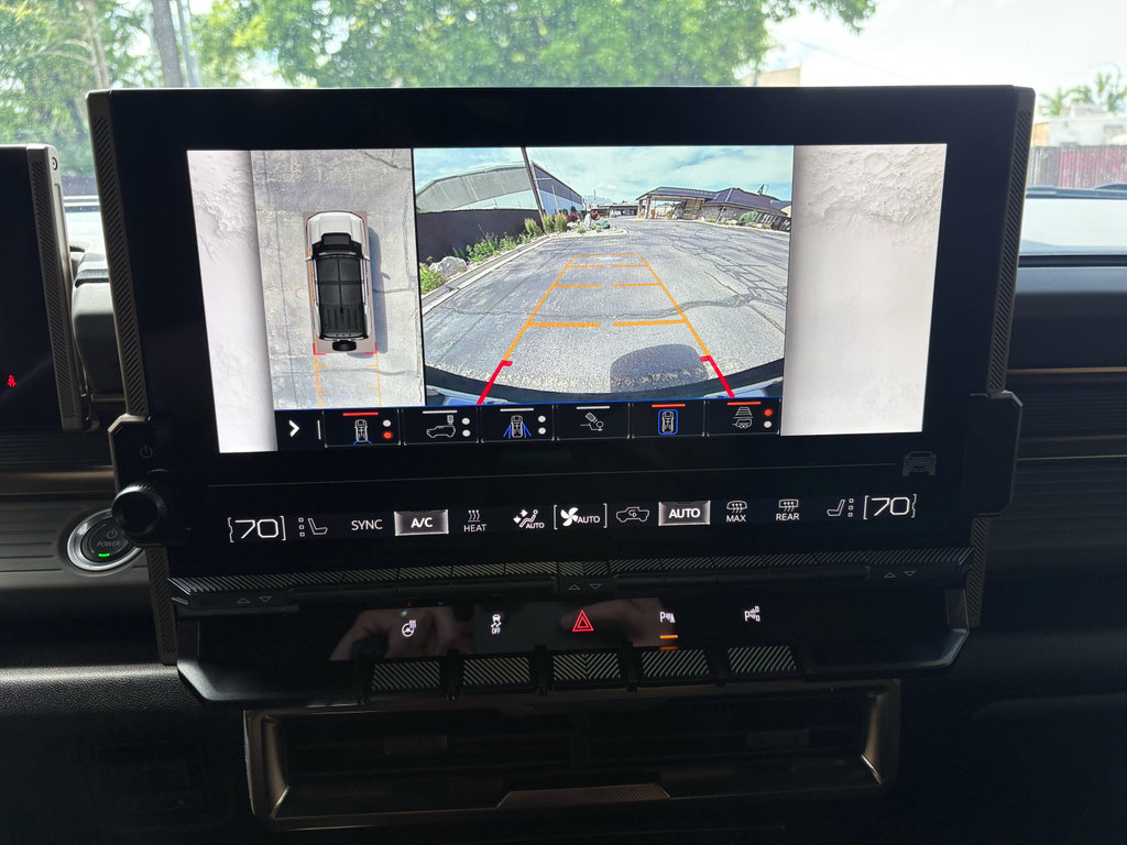 Used 2024 GMC Hummer EV 3X w/ LPO, Roof Cross Rail Package AWD/4WD image 29