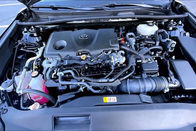 Used 2025 Toyota Camry LE FWD image 10
