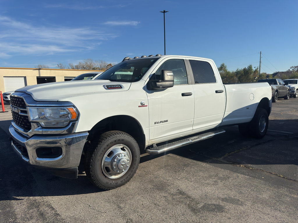 Used 2024 RAM 3500 Big Horn image 4