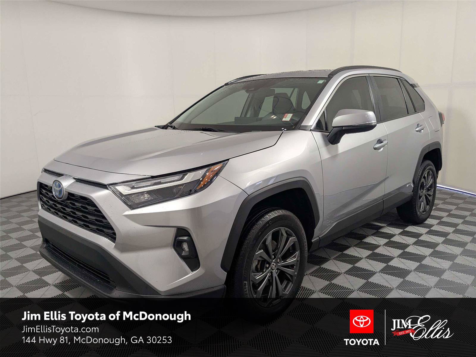 Certified 2023 Toyota RAV4 XLE Premium AWD/4WD image 1