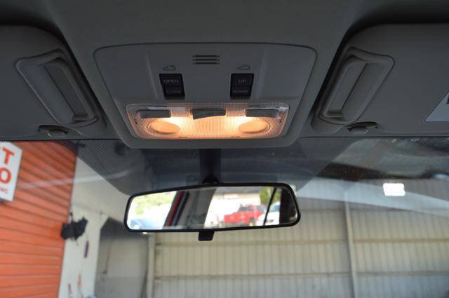 Used 2014 Toyota RAV4 XLE AWD/4WD image 27