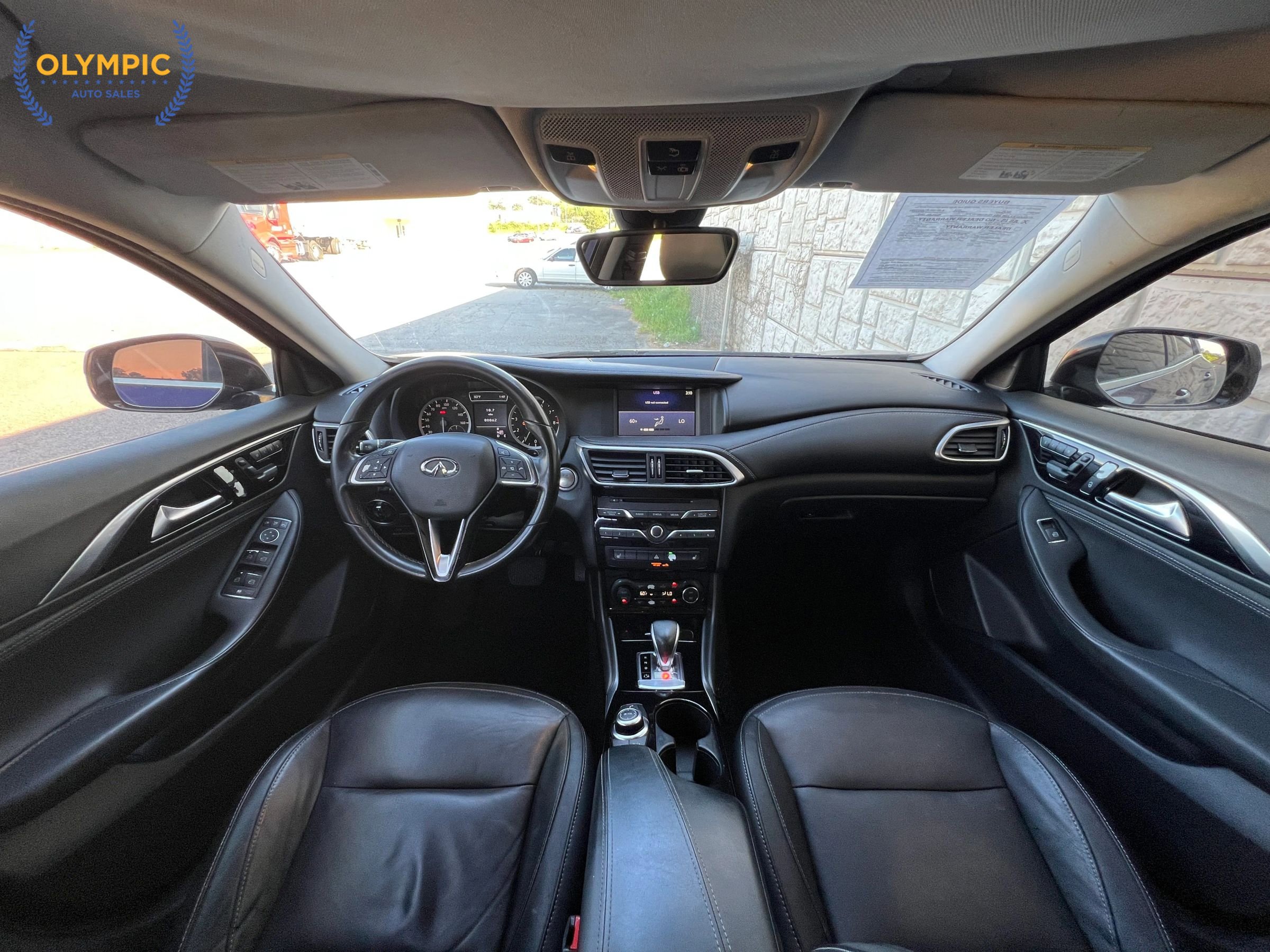 Used 2018 INFINITI QX30 Premium w/ Cargo Package AWD/4WD image 21