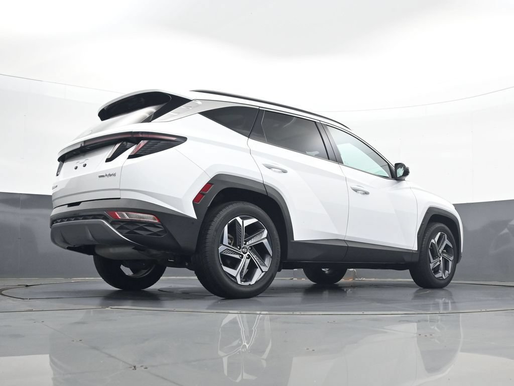 Certified 2022 Hyundai Tucson Limited AWD/4WD image 25