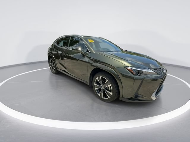 Used 2025 Lexus UX 300h AWD w/ Accessory Package (Z2) image 2