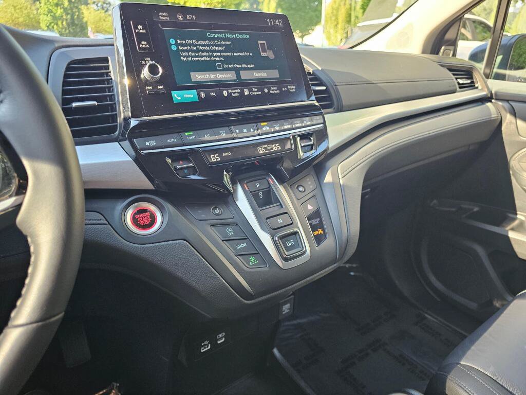 Used 2025 Honda Odyssey EX-L image 29