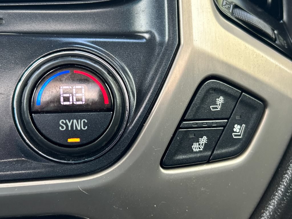 Used 2017 GMC Sierra 3500 Denali w/ Duramax Plus Package AWD/4WD image 14