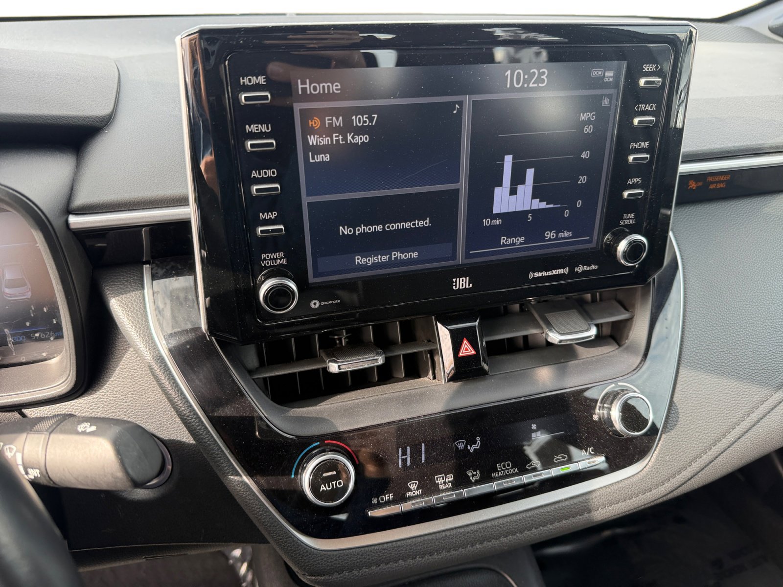 Used 2022 Toyota Corolla SE image 12