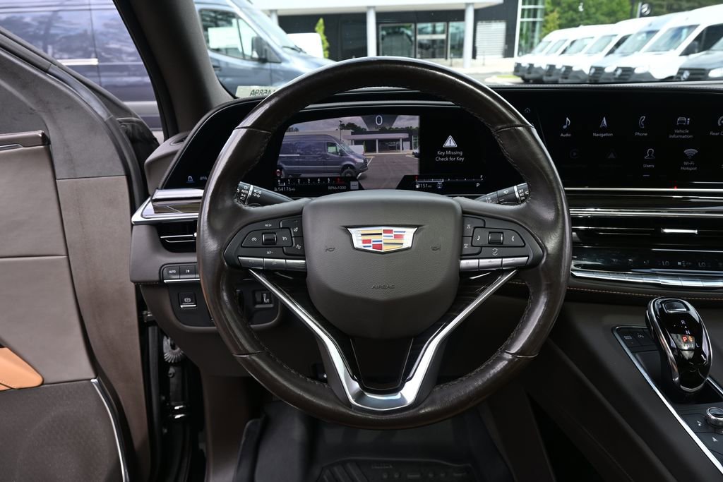 Used 2021 Cadillac Escalade Sport AWD/4WD image 2