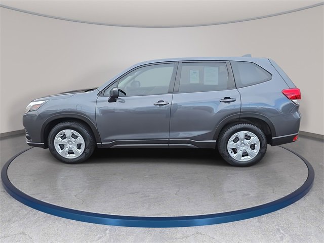 Used 2023 Subaru Forester Base image 9