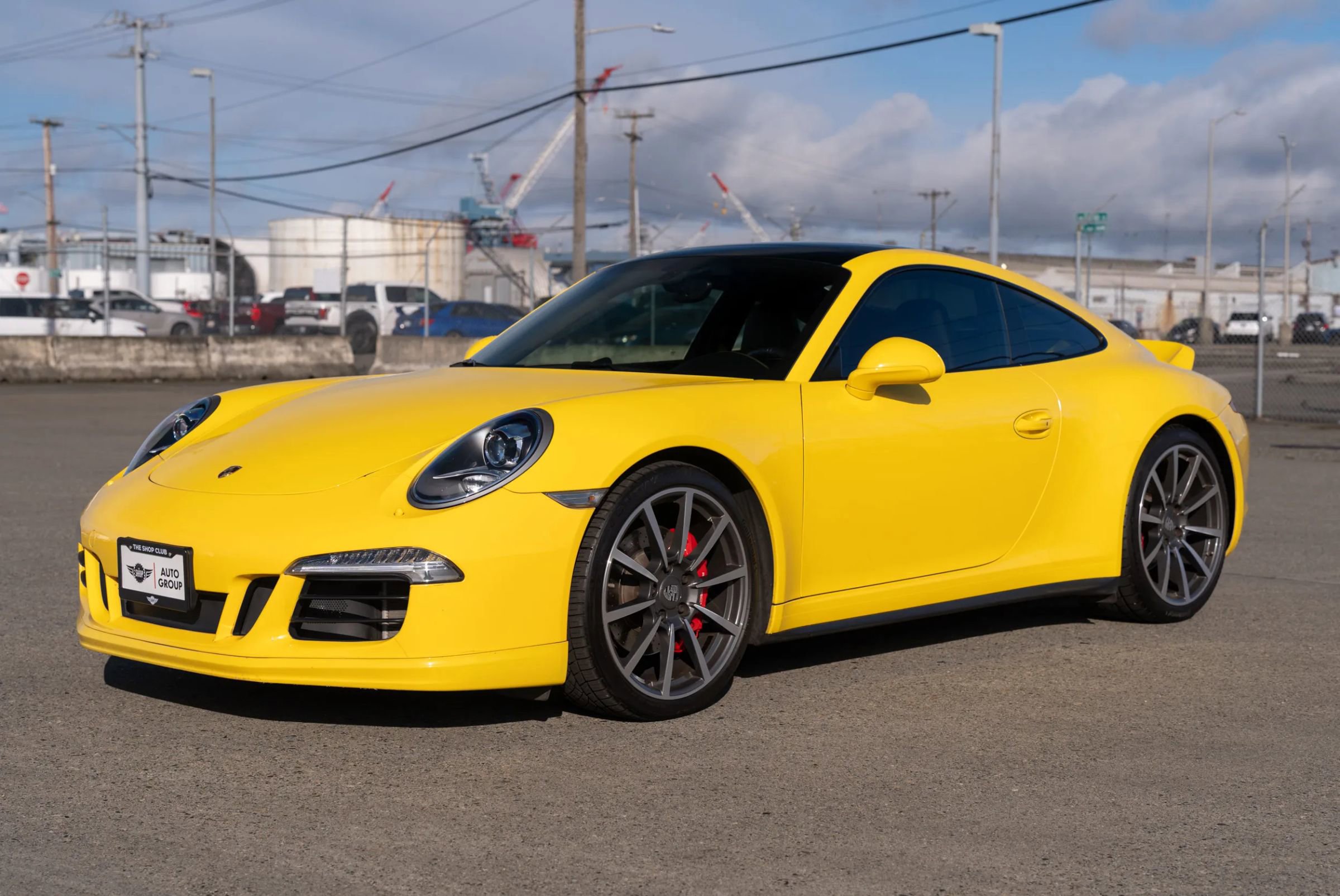 Used 2014 Porsche 911 Carrera 4S image 32