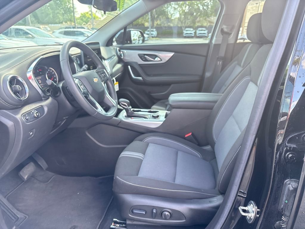 New 2024 Chevrolet Blazer LT w/ Driver Confidence Package image 9