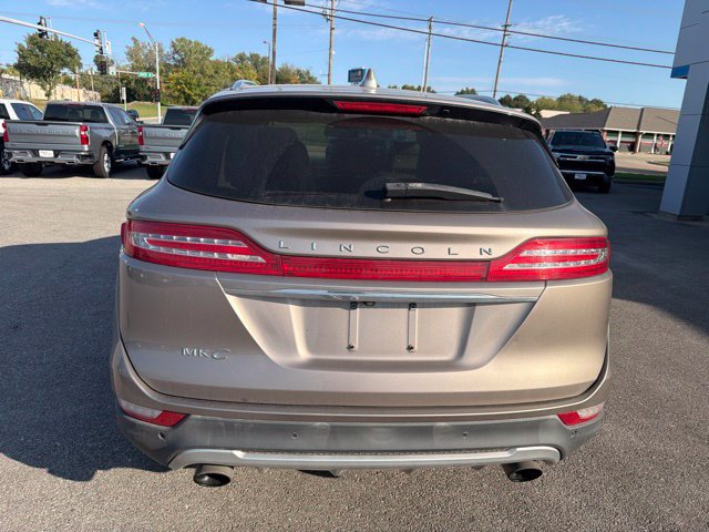Used 2019 Lincoln MKC Select w/ Select Plus Package FWD image 10