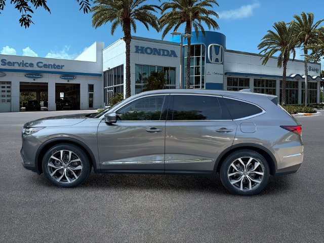 Used 2024 Acura MDX w/ Technology Package FWD image 5