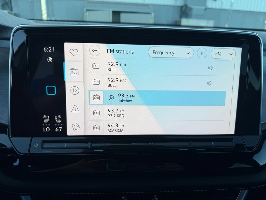 Used 2024 Volkswagen Atlas Cross Sport SE AWD/4WD image 10