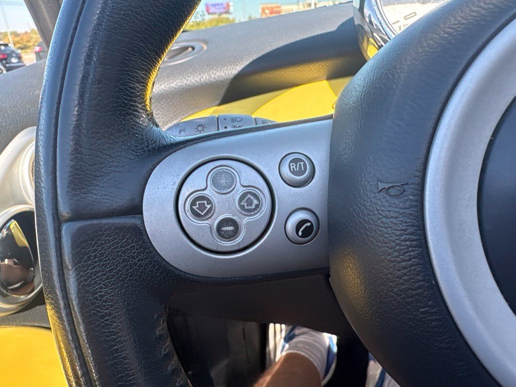 Used 2005 MINI Cooper S FWD image 23