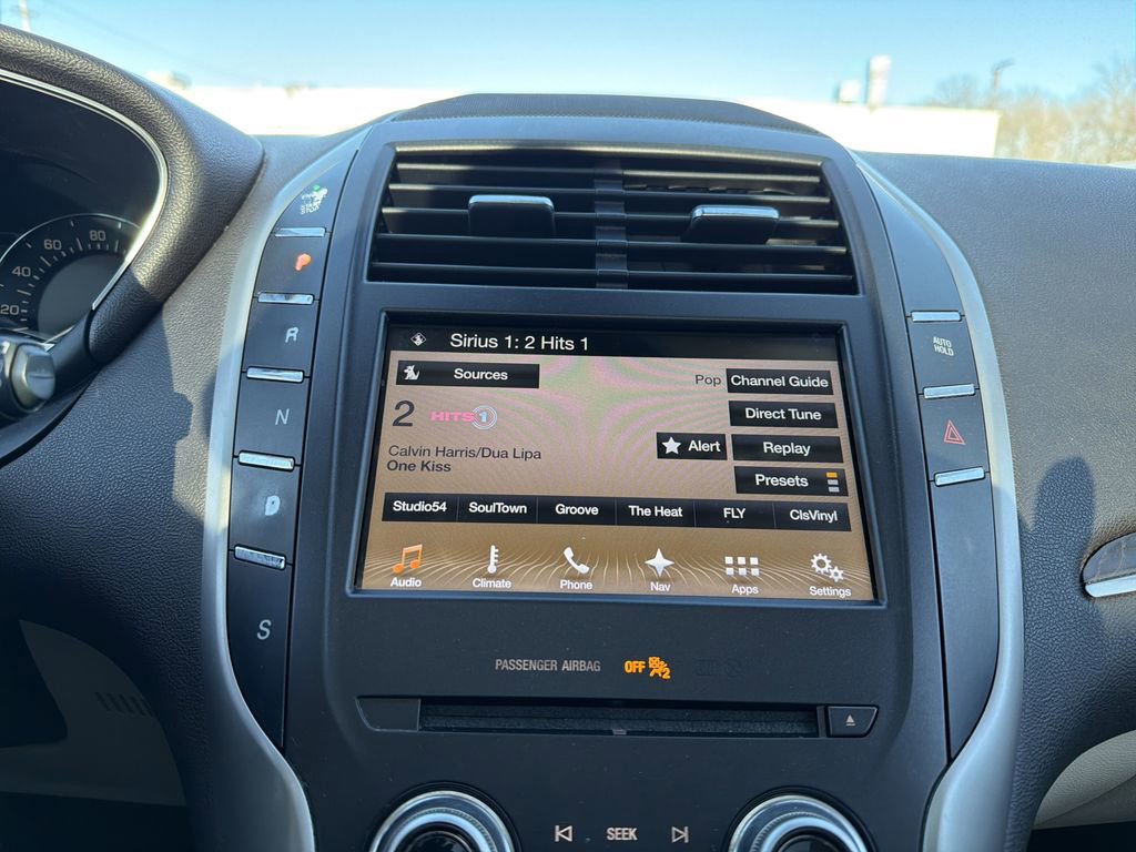 Used 2017 Lincoln MKC Reserve w/ Lincoln MKC Climate Package AWD/4WD image 25