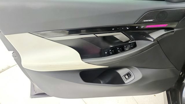 Used 2026 BMW 530i w/ M Sport Package RWD image 49