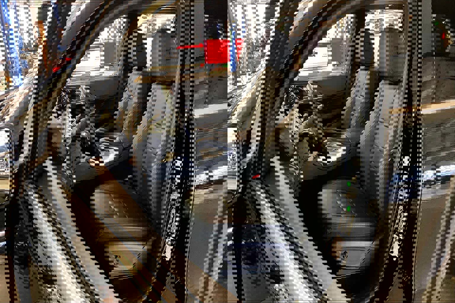 Used 2024 Mercedes-Benz GLE 350 4MATIC image 7