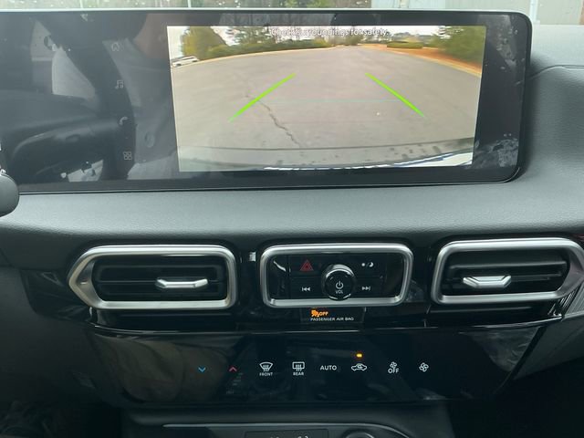 New 2026 Nissan Sentra SR w/ Floor Mat Package FWD image 21