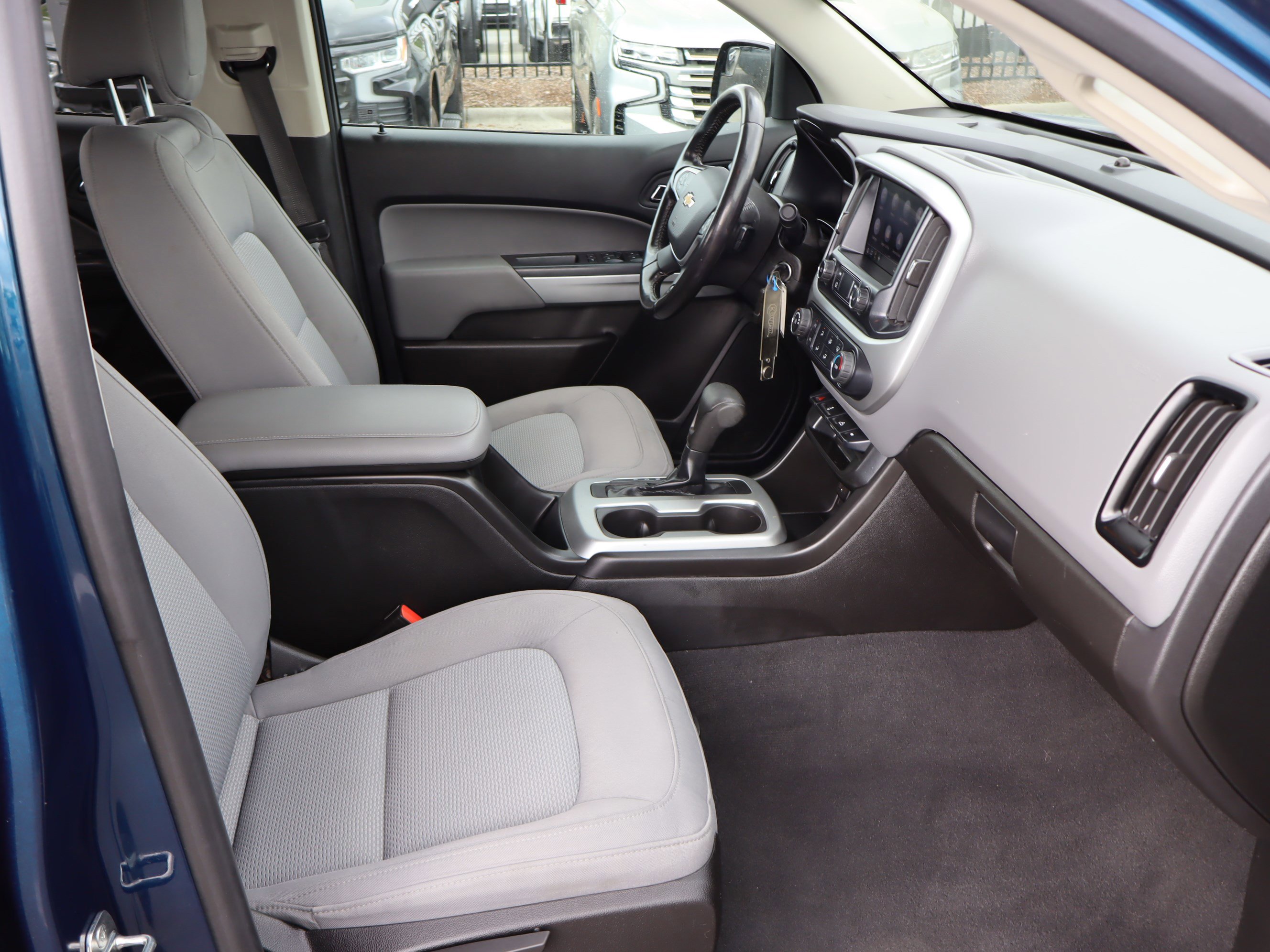 Used 2020 Chevrolet Colorado LT image 38