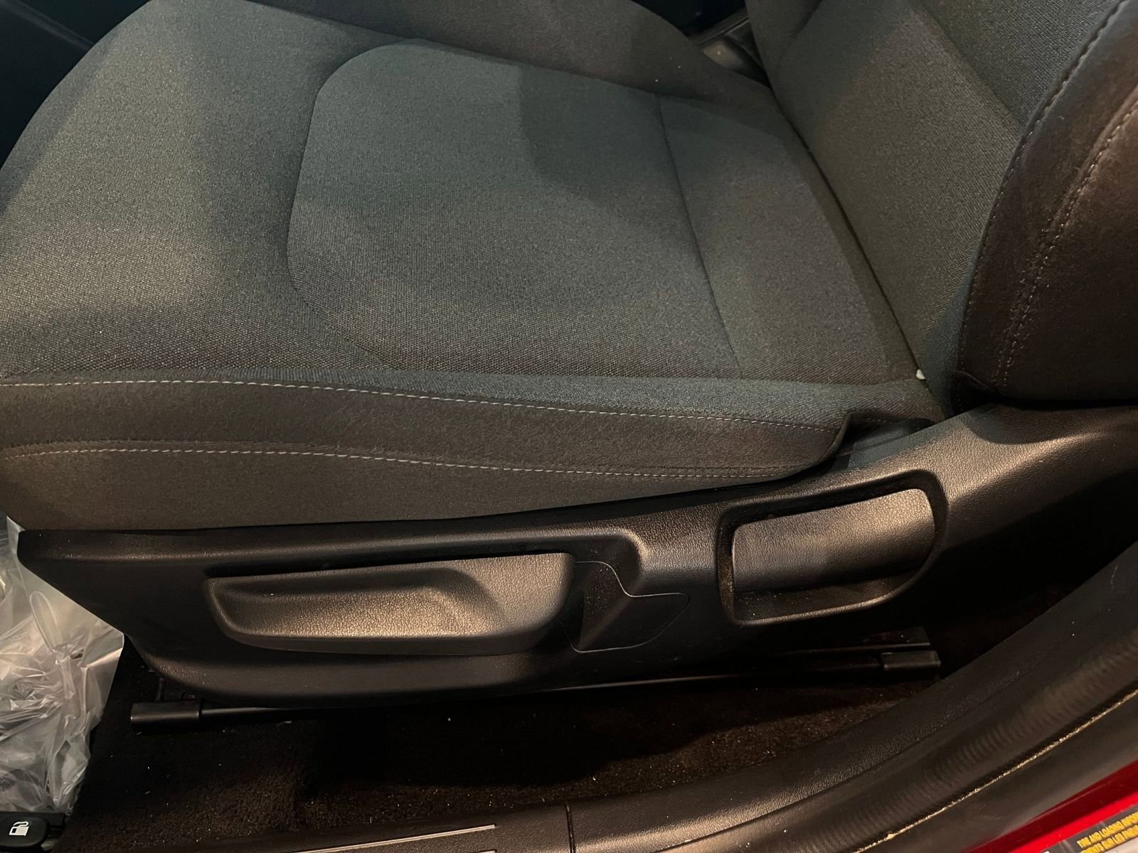 Used 2025 Kia K4 LXS image 22