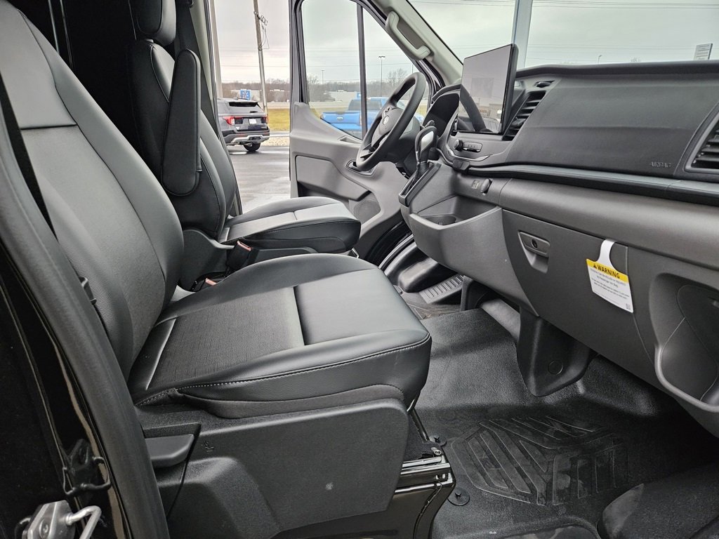 New 2026 Ford Transit 350 148 Medium Roof AWD image 17