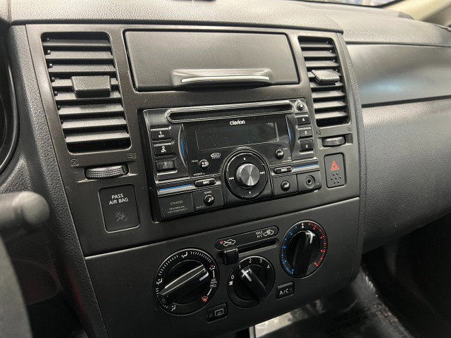 Used 2011 Nissan Versa Sedan image 19