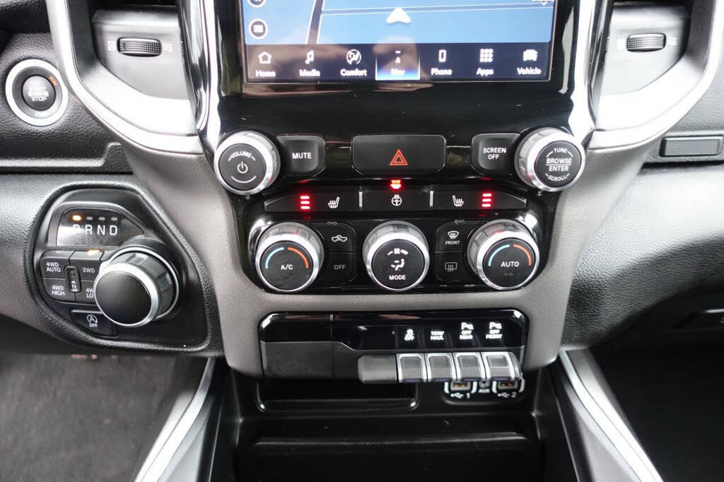 Used 2022 RAM 1500 Big Horn AWD/4WD image 46
