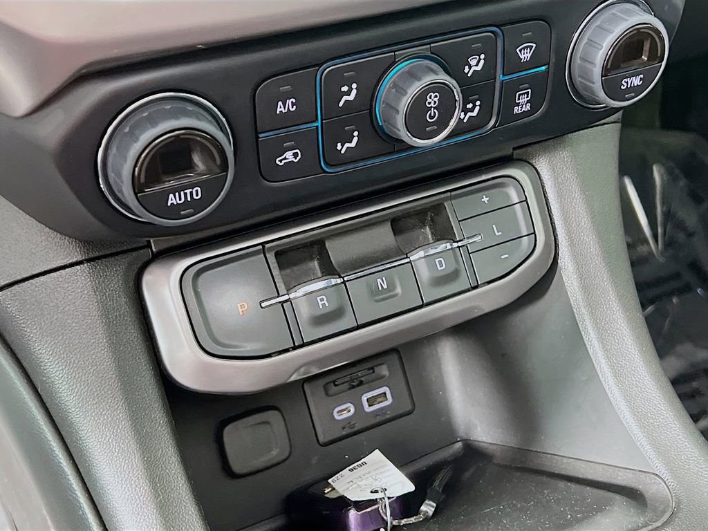 Certified 2023 GMC Acadia AT4 w/ Technology Package AWD/4WD image 16