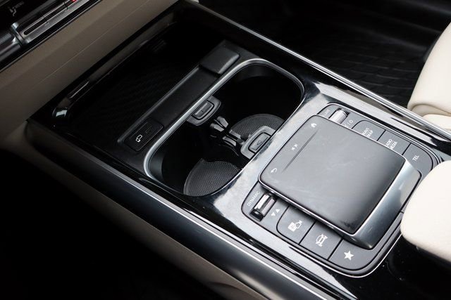 Used 2023 Mercedes-Benz GLA 250 4MATIC image 12