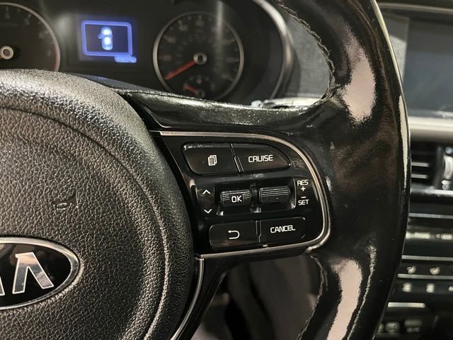 Used 2018 Kia Optima S w/ Panoramic Sunroof Package image 25