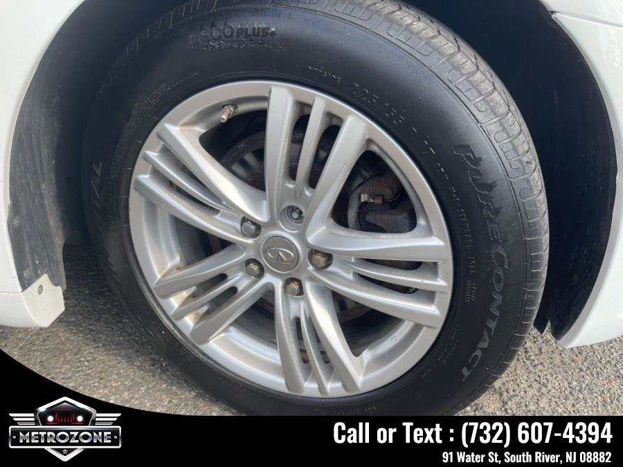 Used 2013 INFINITI G37 Journey w/ Premium Pkg image 27