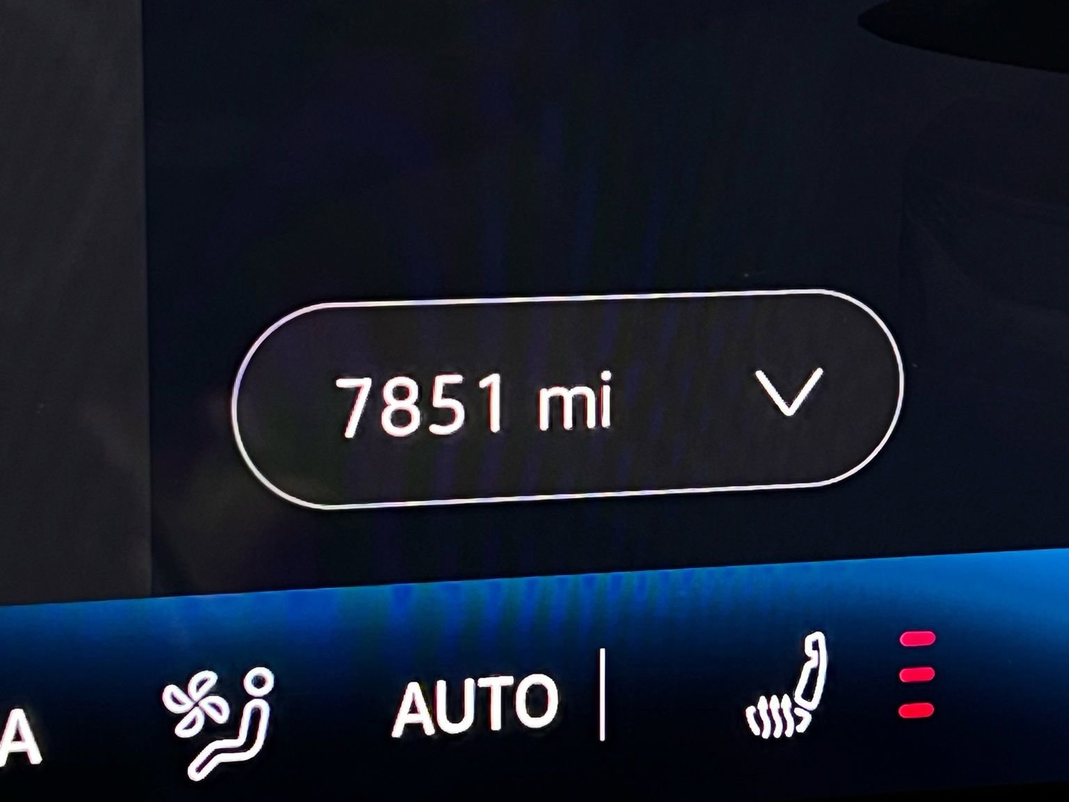 Used 2025 Volkswagen ID.4 Pro image 17