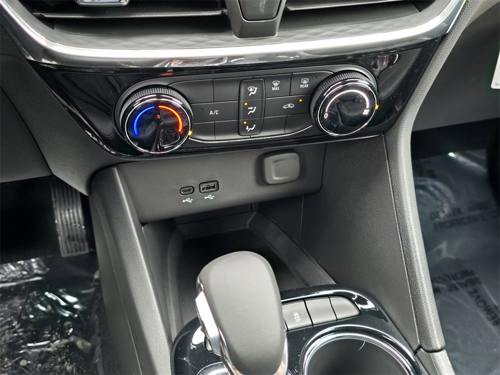 New 2026 Buick Encore GX Sport Touring image 20