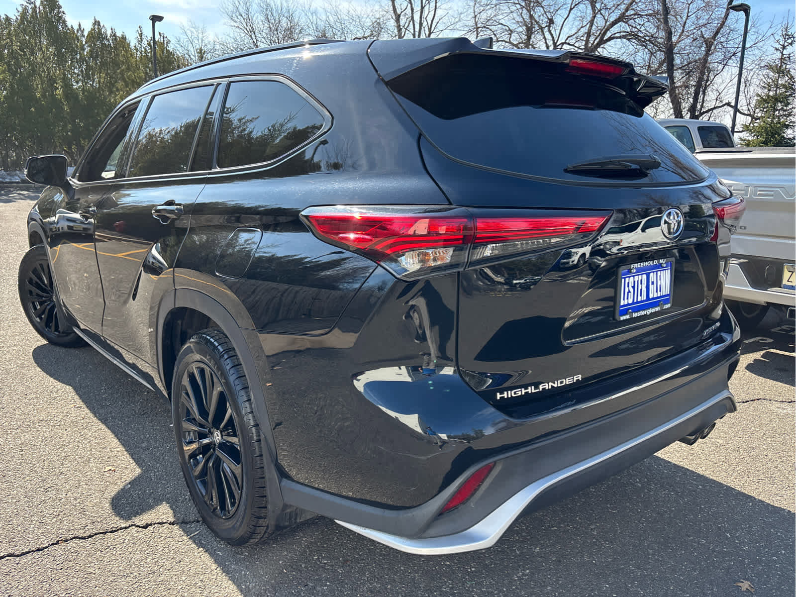 Used 2023 Toyota Highlander XSE AWD/4WD image 41