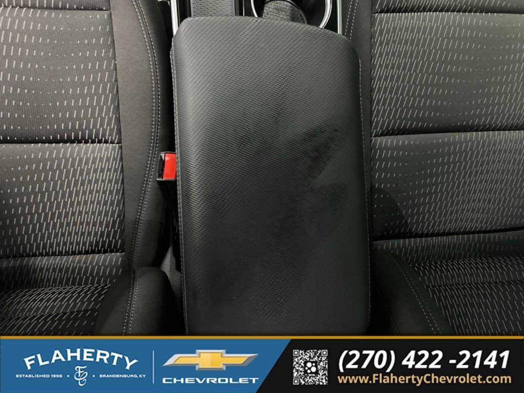 Used 2026 Chevrolet Equinox LT AWD/4WD image 31