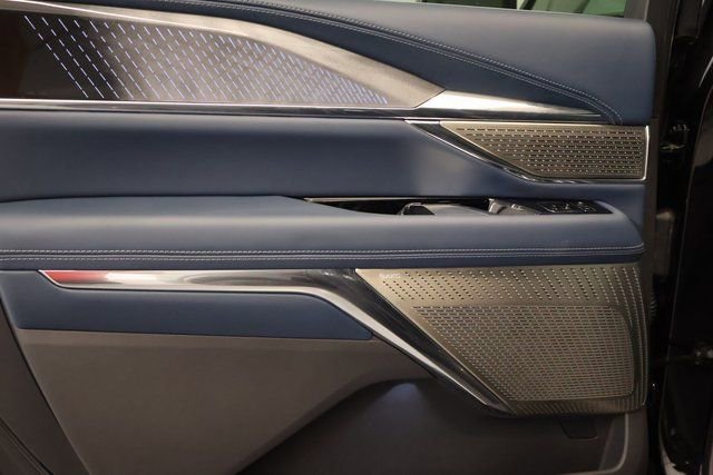 New 2026 Cadillac Escalade IQL Sport 2 w/ LPO, ONYX Package image 25