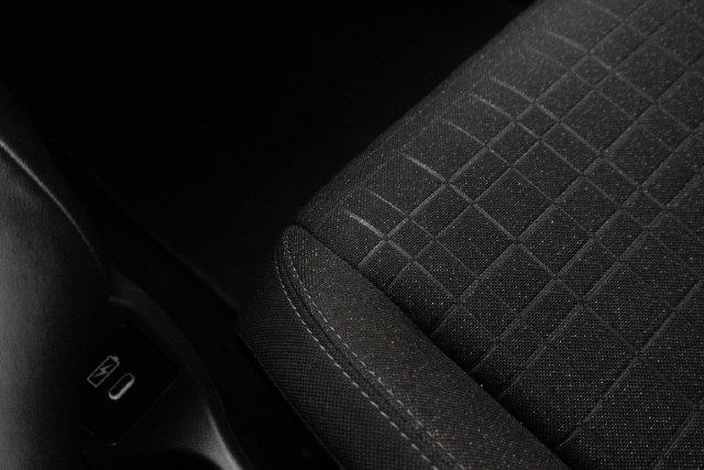 Certified 2025 Honda HR-V LX image 10