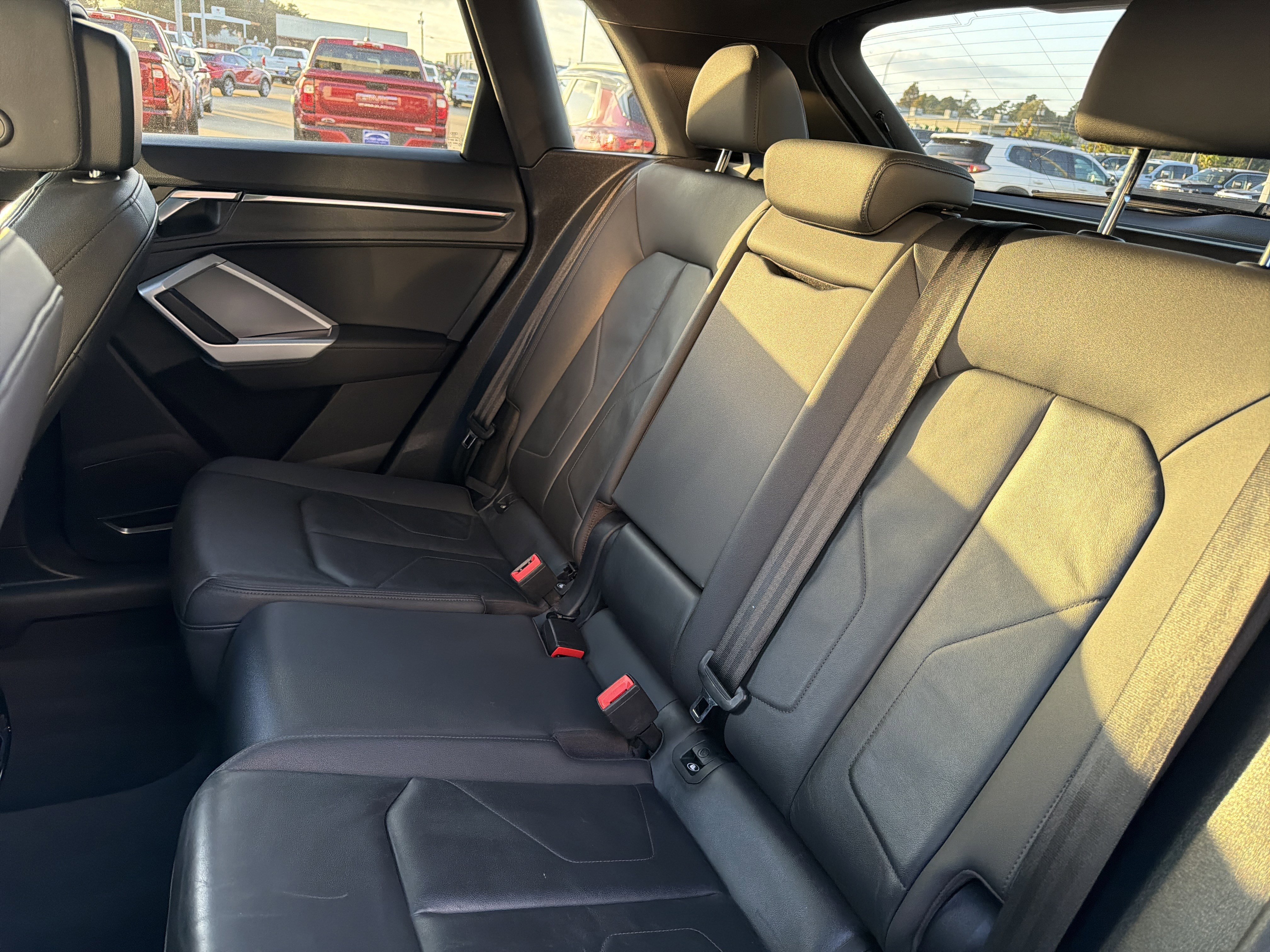 Used 2021 Audi Q3 2.0T Premium Plus w/ Premium Plus Package image 8