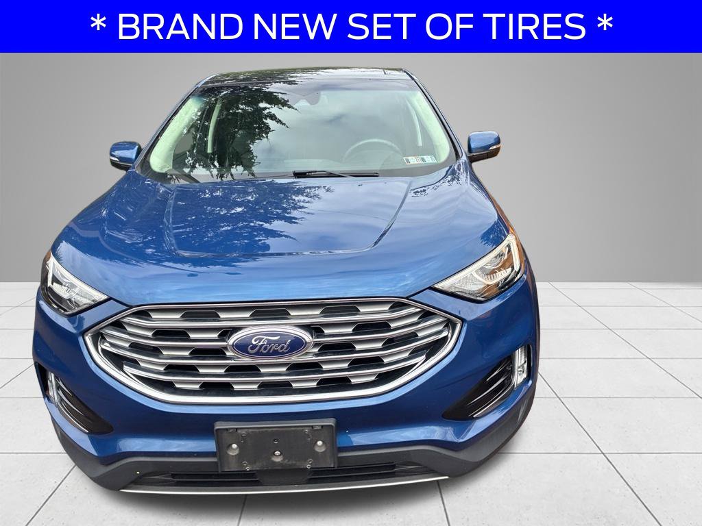 Used 2020 Ford Edge SEL w/ Convenience Package AWD/4WD image 2