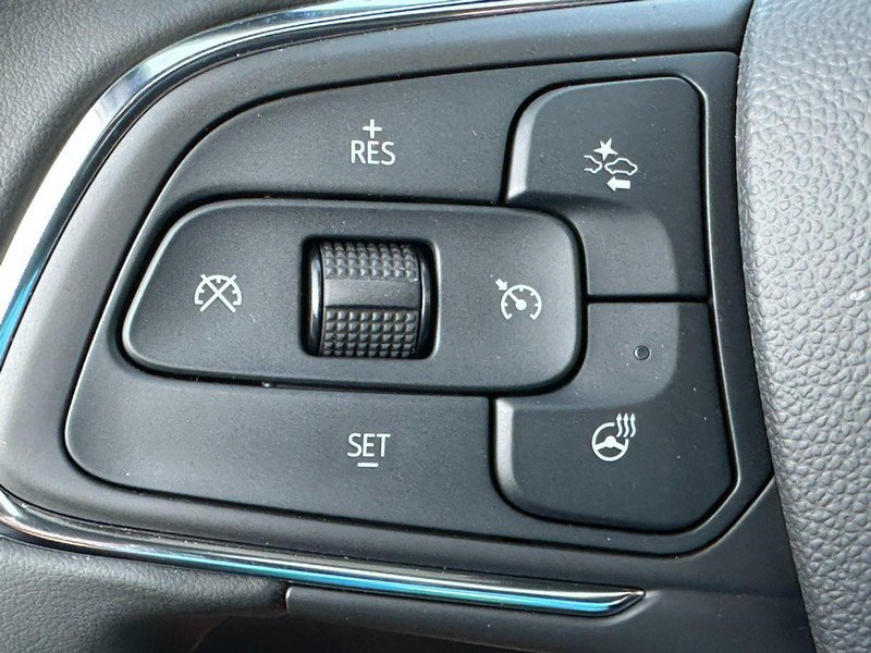 New 2025 Buick Envista Avenir image 13