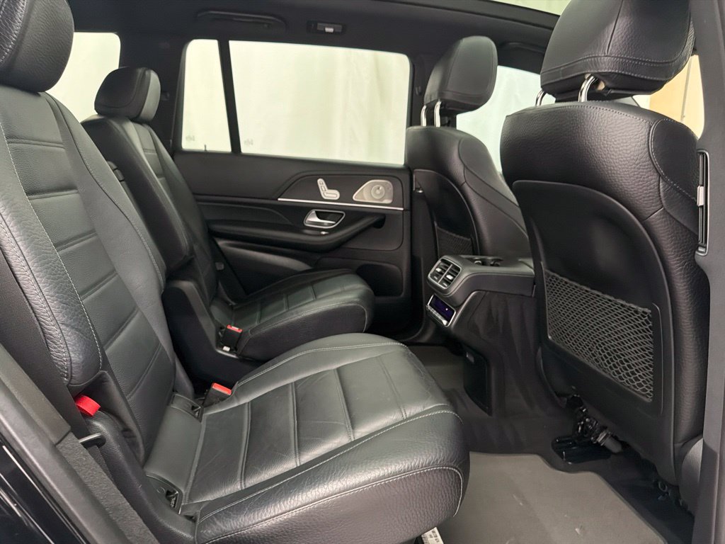 Used 2023 Mercedes-Benz GLS 450 4MATIC image 30