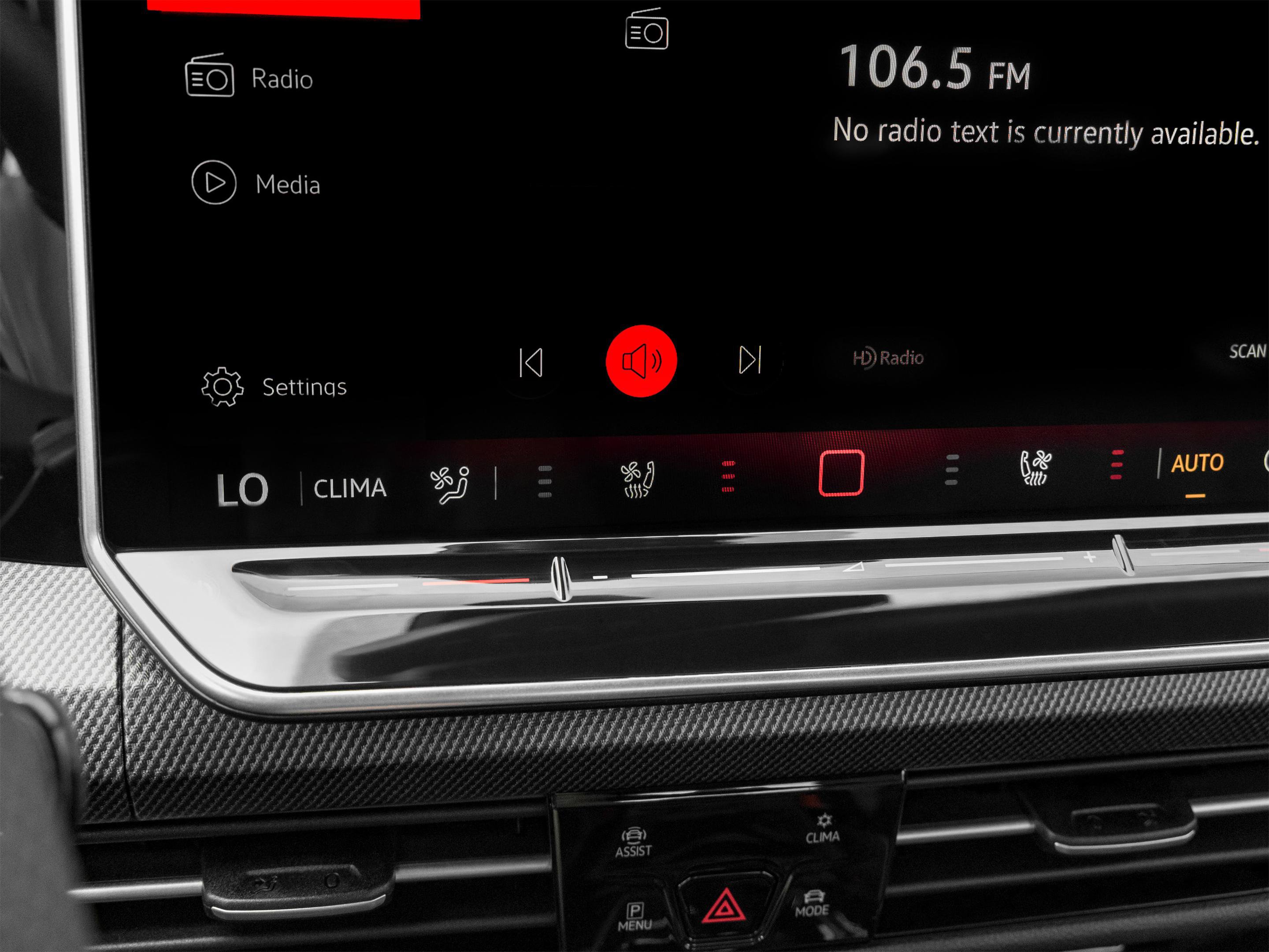 Used 2025 Volkswagen GTI SE FWD image 19