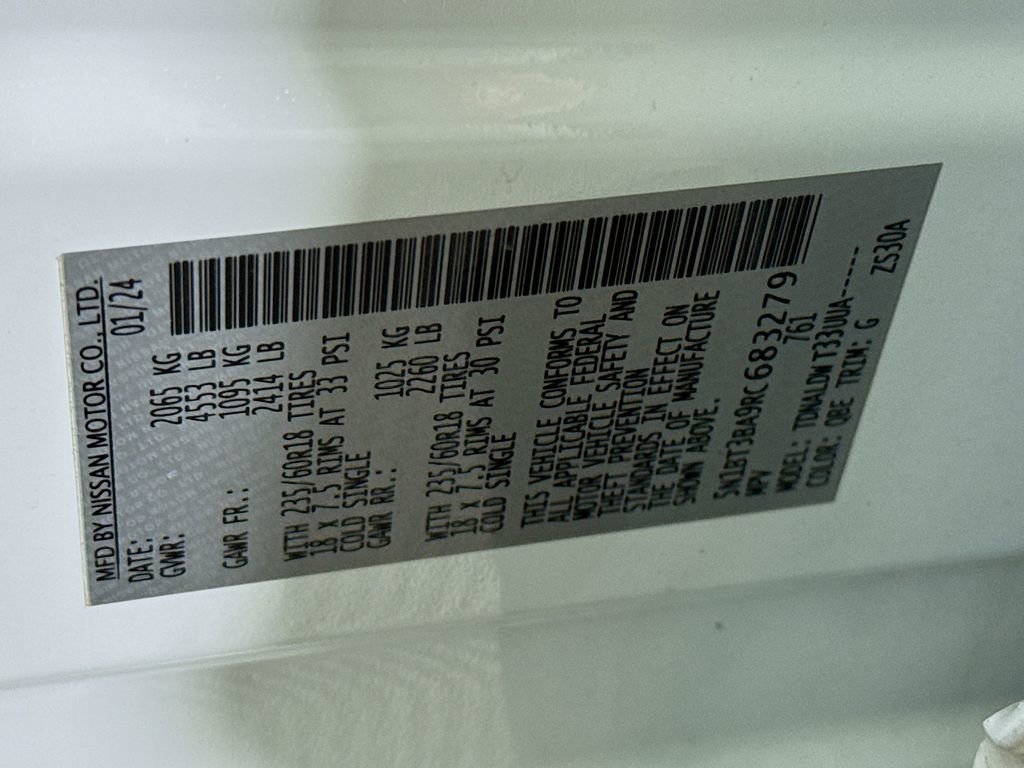 Certified 2024 Nissan Rogue SV image 34