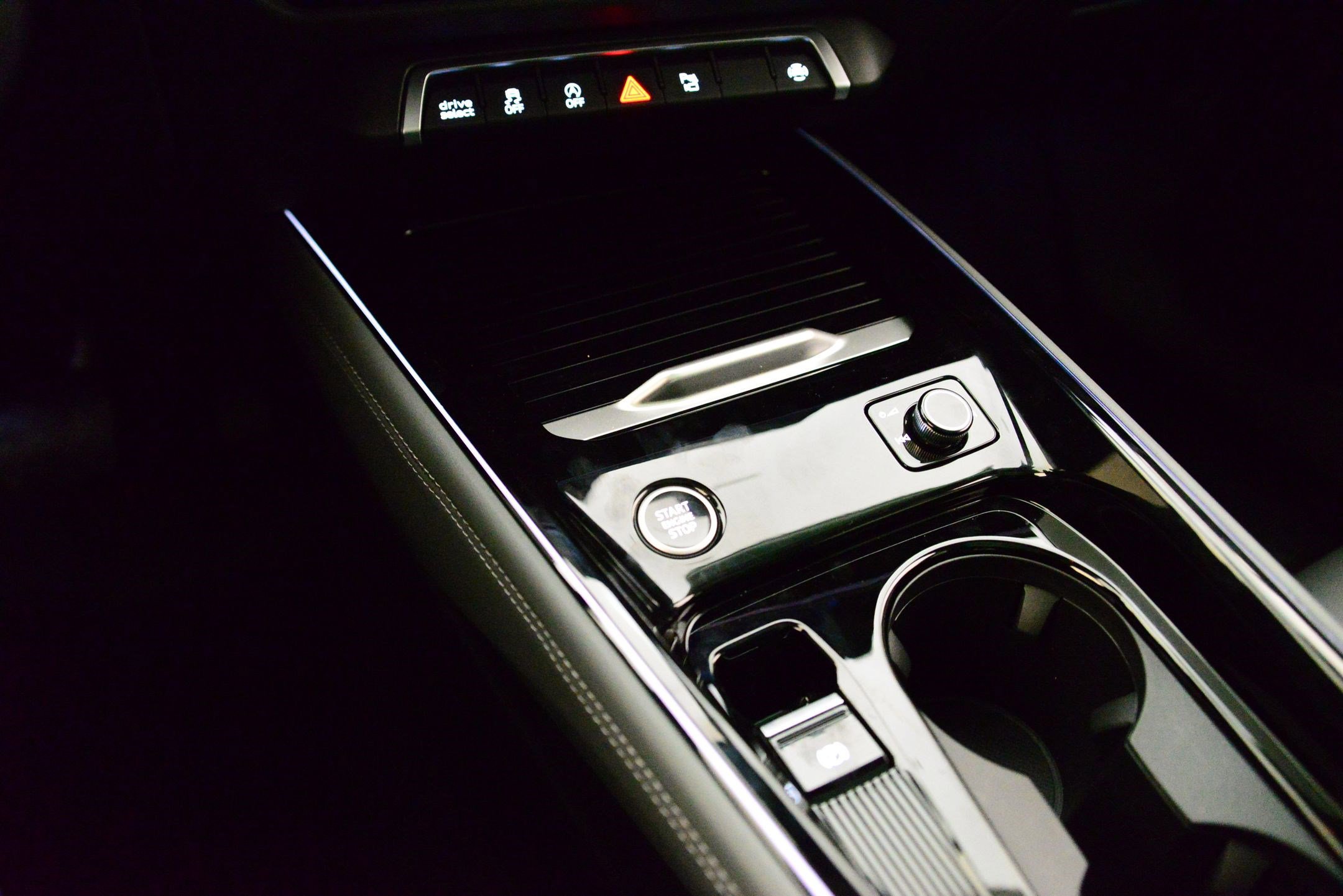 New 2026 Audi Q3 quattro 2.0T image 30